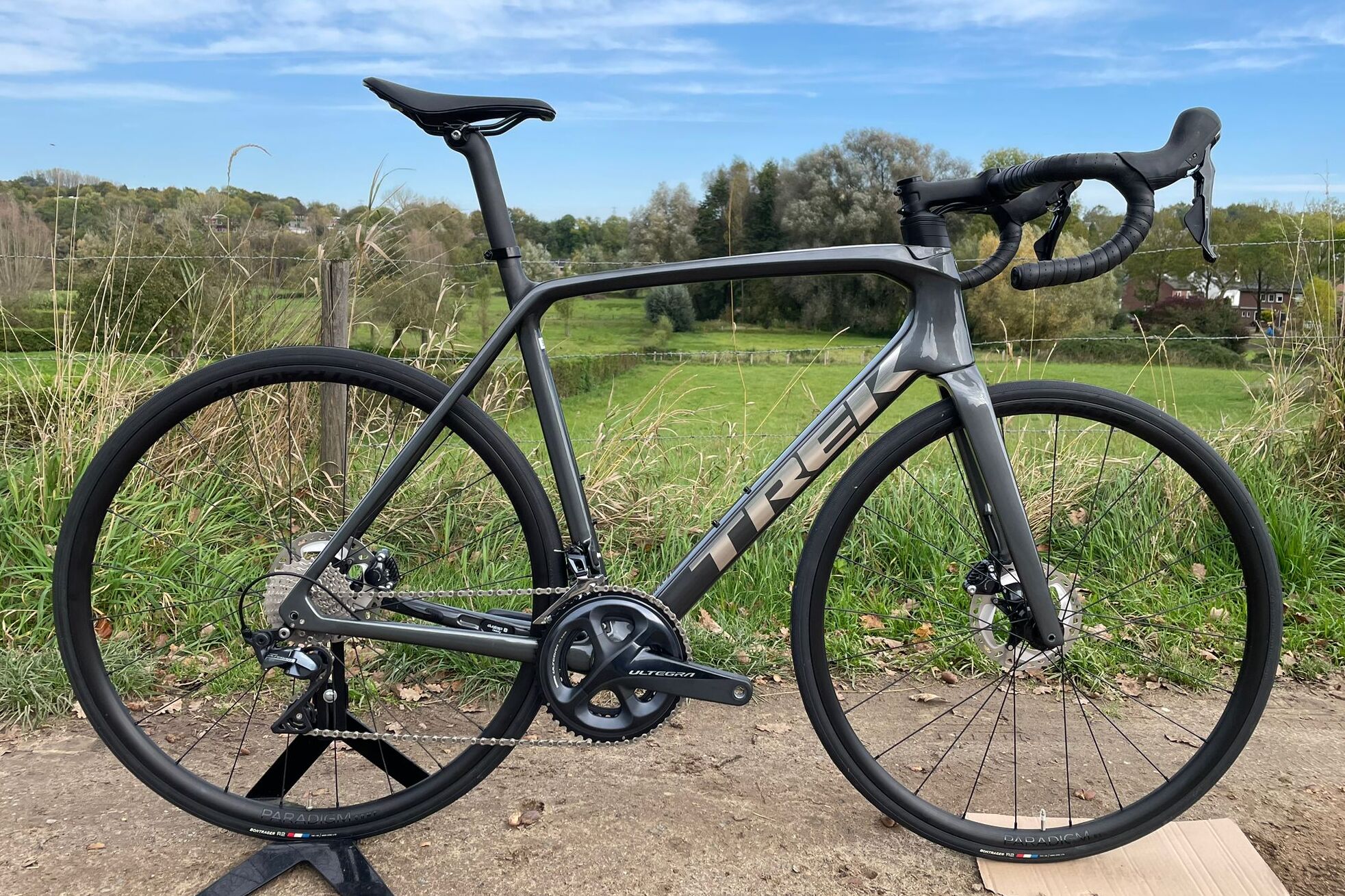 Trek Émonda SL6 Disc Lithium Grey